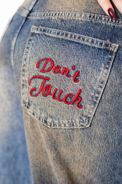 jeans don't touch