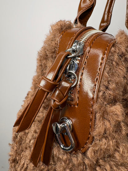 bauletto pelliccia riccia