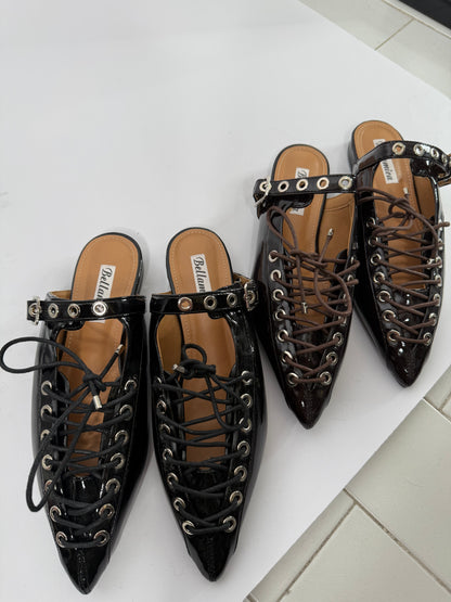 ballerine a punta con stringhe